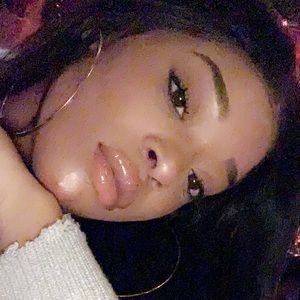 Meet your Posher, Imani